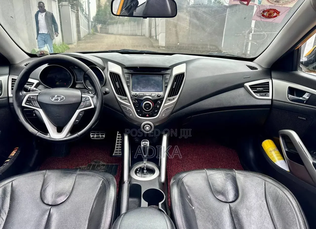Hyundai Veloster Automatic 2012 Yellow