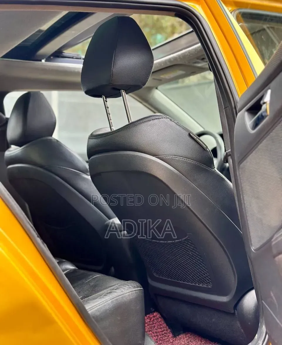 Hyundai Veloster Automatic 2012 Yellow