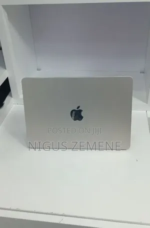 New Laptop Apple MacBook Air 2026 M5 16GB Apple M5 SSD 512GB