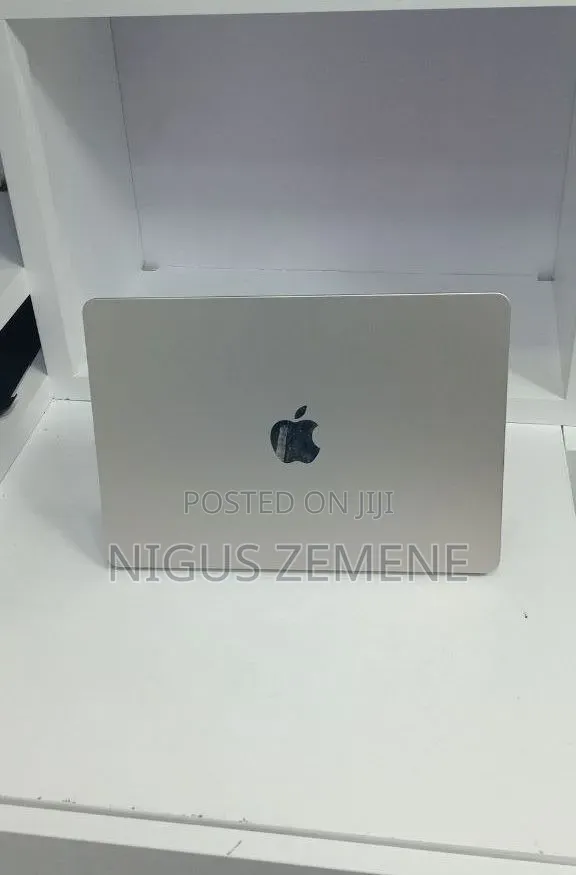 New Laptop Apple MacBook Air 2026 M5 16GB Apple M5 SSD 512GB