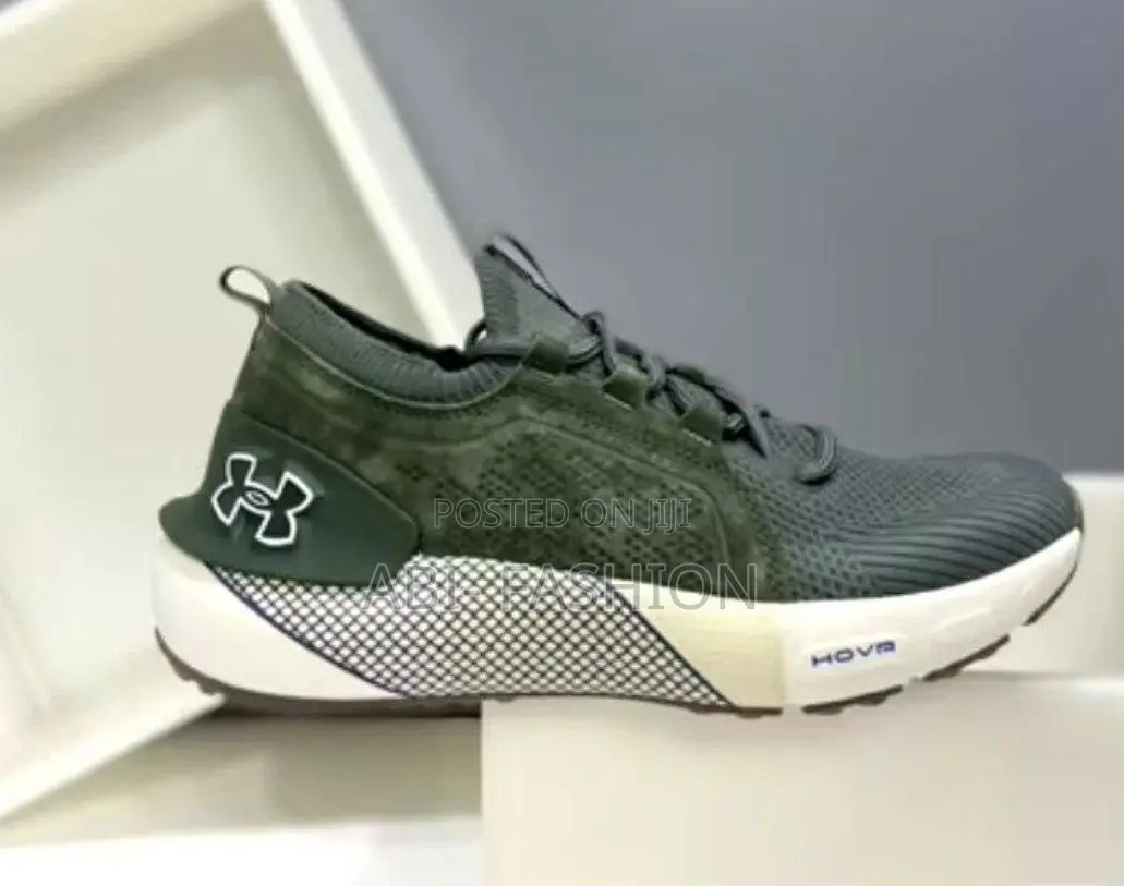 Under Armour HOVR Phantom 3 Olive — New Arrival — Sizes 40–44