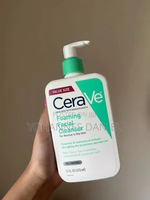 CeraVe Foaming Facial Cleanser – Face Wash for Oily Skin