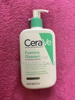 CeraVe Foaming Facial Cleanser – Ceramides & Niacinamide