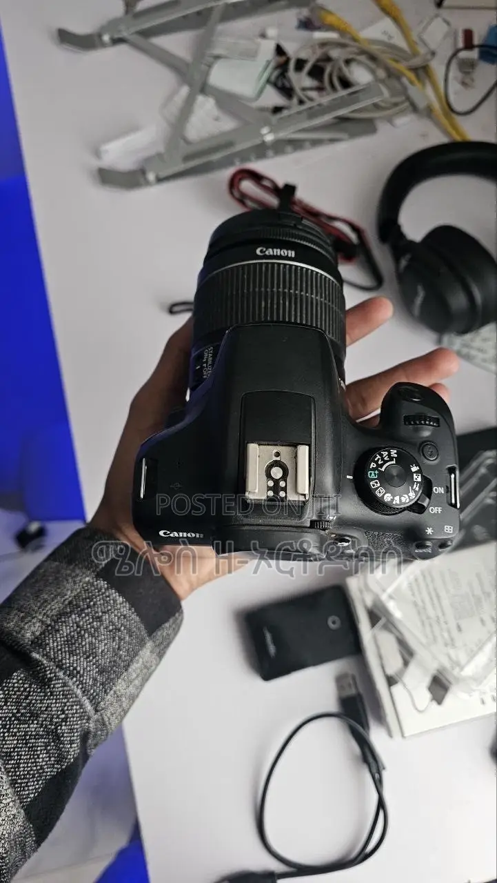 Canon Eos 1300d