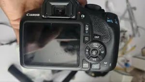 Canon Eos 1300d