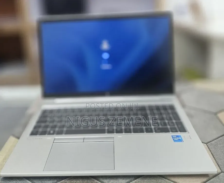 New Laptop HP EliteBook 850 G8 16GB Intel Core i5 SSD 512GB