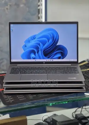 New Laptop HP ZBook 15 16GB Intel Core i5 SSD 512GB
