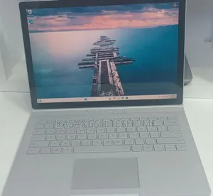New Laptop Microsoft Surface Book 2 16GB Intel Core i7 SSD 512GB