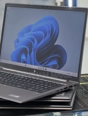 New Laptop HP ZBook 15 16GB Intel Core i5 SSD 512GB