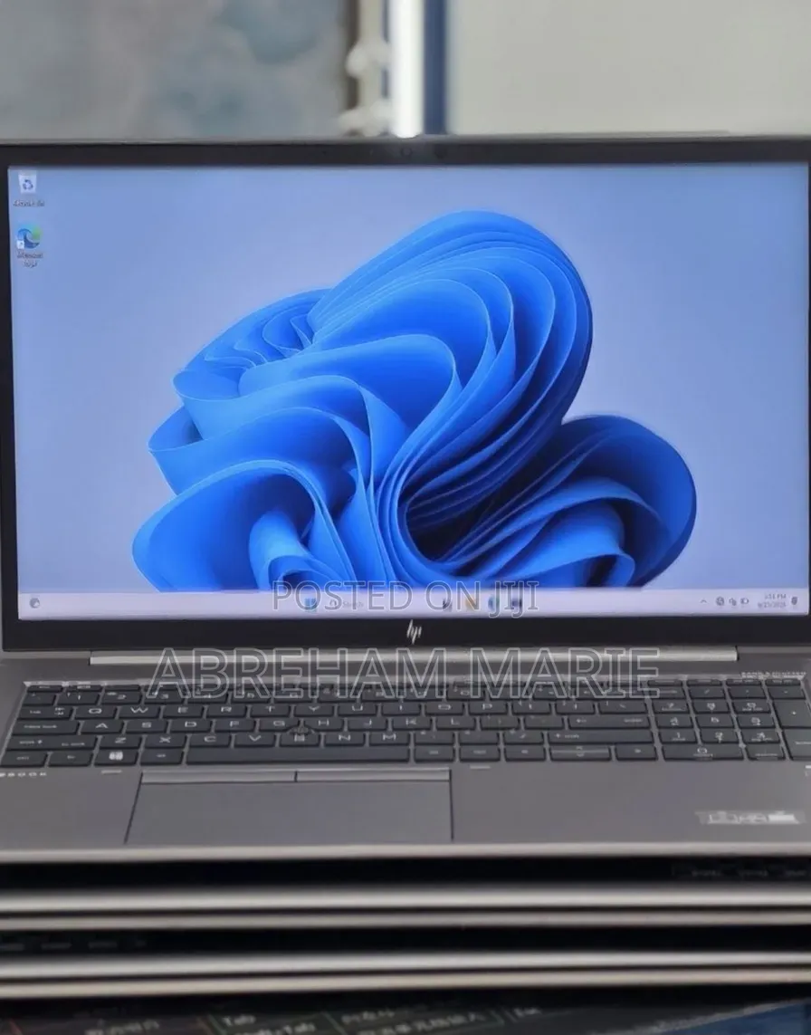 New Laptop HP ZBook 15 16GB Intel Core i5 SSD 512GB