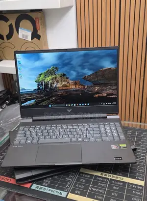 New Laptop HP Victus 15 8GB AMD Ryzen 5 SSD 512GB