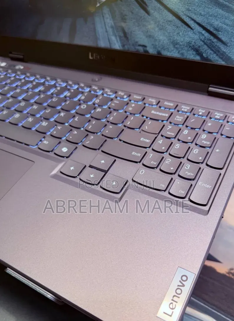 New Laptop Lenovo Legion 7 16GB AMD Ryzen 7 SSD 1T