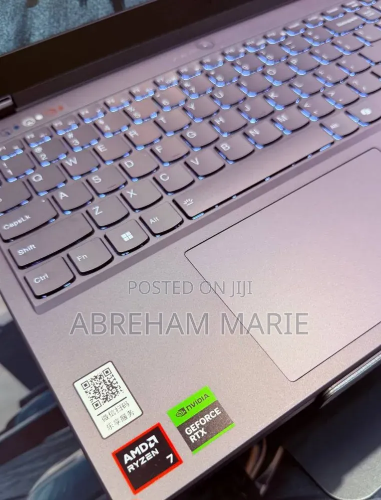 New Laptop Lenovo Legion 7 16GB AMD Ryzen 7 SSD 1T
