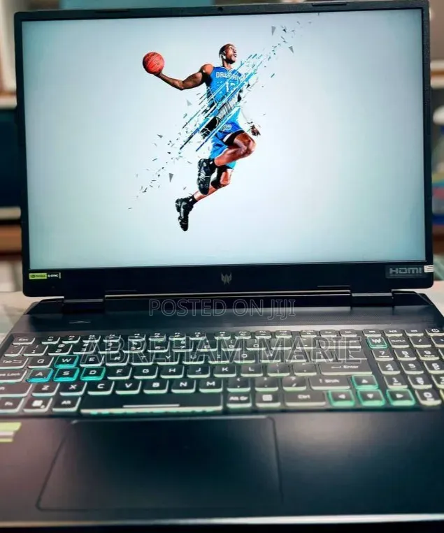New Laptop Acer Predator Helios 16 16GB Intel Core i7 SSD 1T