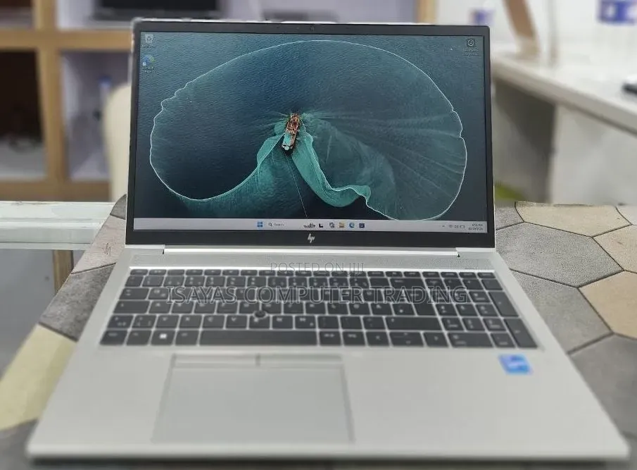 New Laptop HP EliteBook 850 G8 16GB Intel Core i5 SSD 512GB