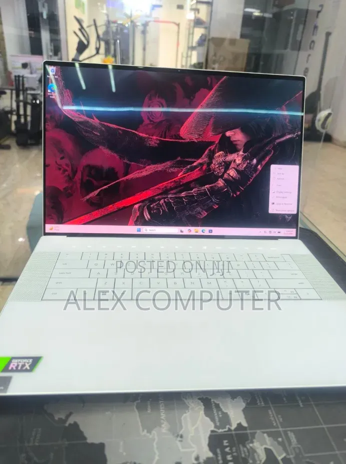 New Laptop Dell XPS 15 32GB Intel Core Ultra 9 SSD 1T