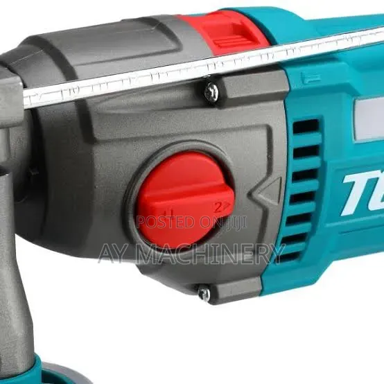 Total Drill 1100W 16mm Chuk