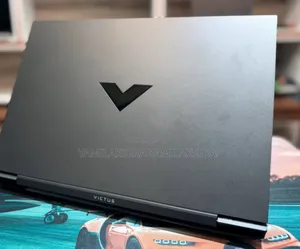 New Laptop HP Victus 16 16GB Intel Core i7 SSD 512GB