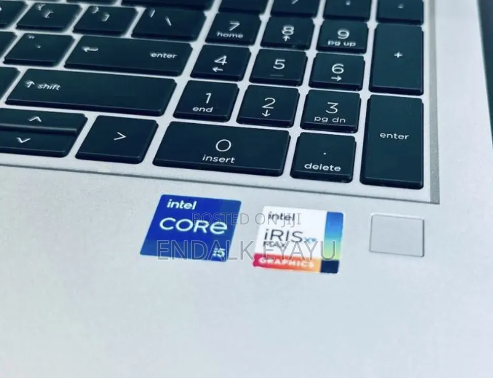 New Laptop HP 16GB Intel Core i5 SSD 512GB
