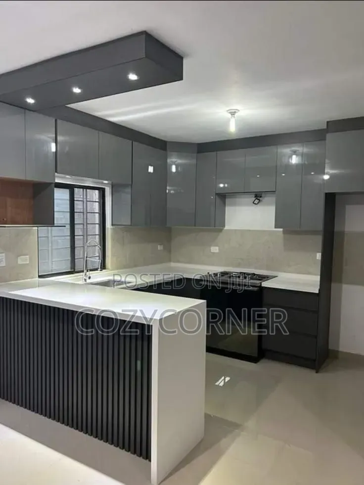 Eye-Catching Kitchen Cabinet Priced Per Square Meter. ኪችን የካሬ ዋጋ