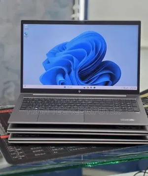 New Laptop HP ZBook Studio G8 16GB Intel Core i5 SSD 512GB