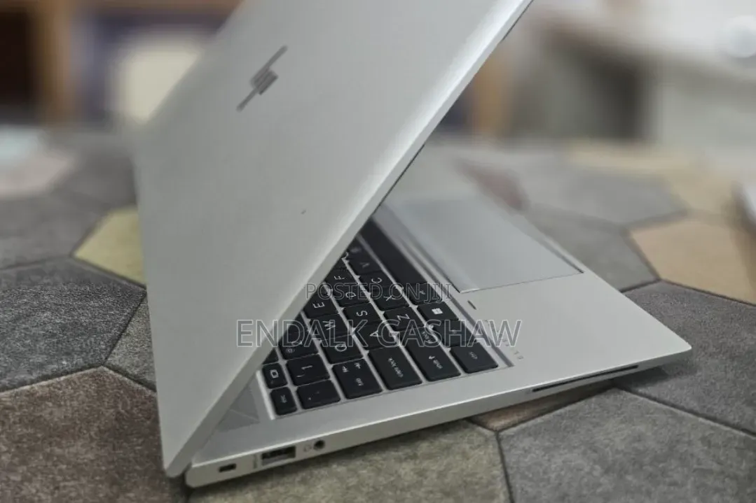 New Laptop HP EliteBook 850 G8 16GB Intel Core i7 SSD 512GB