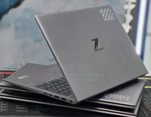 New Laptop HP ZBook 15 16GB Intel Core i5 SSD 512GB