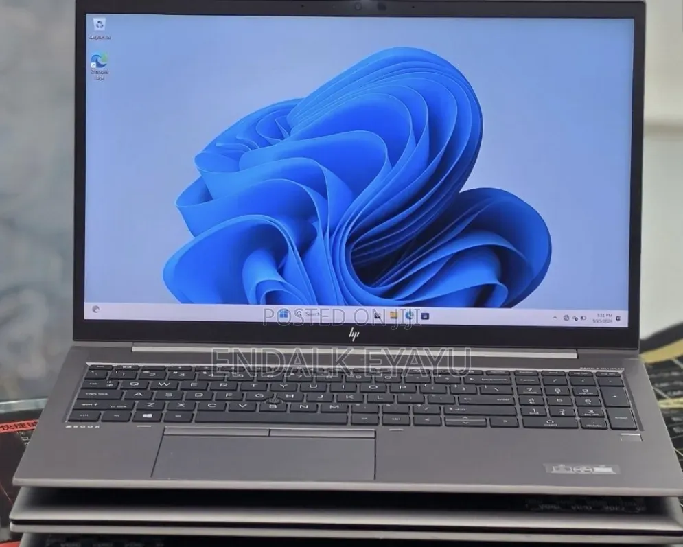 New Laptop HP ZBook 15 16GB Intel Core i5 SSD 512GB