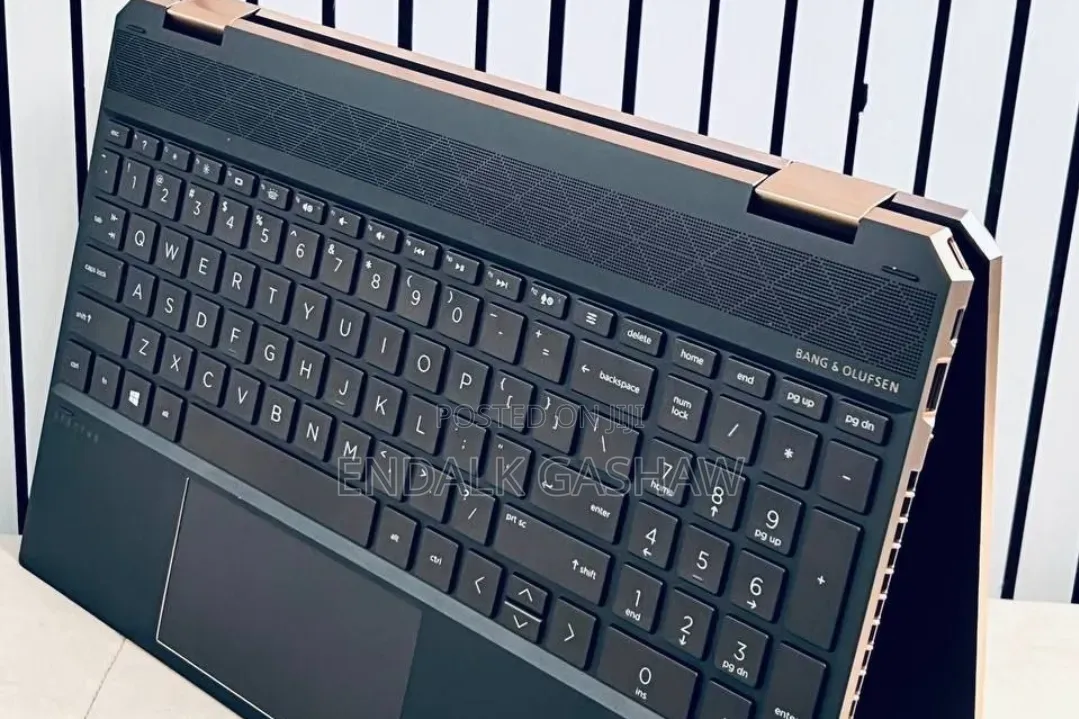 New Laptop HP Spectre X360 15 16GB Intel Core i7 SSD 1T