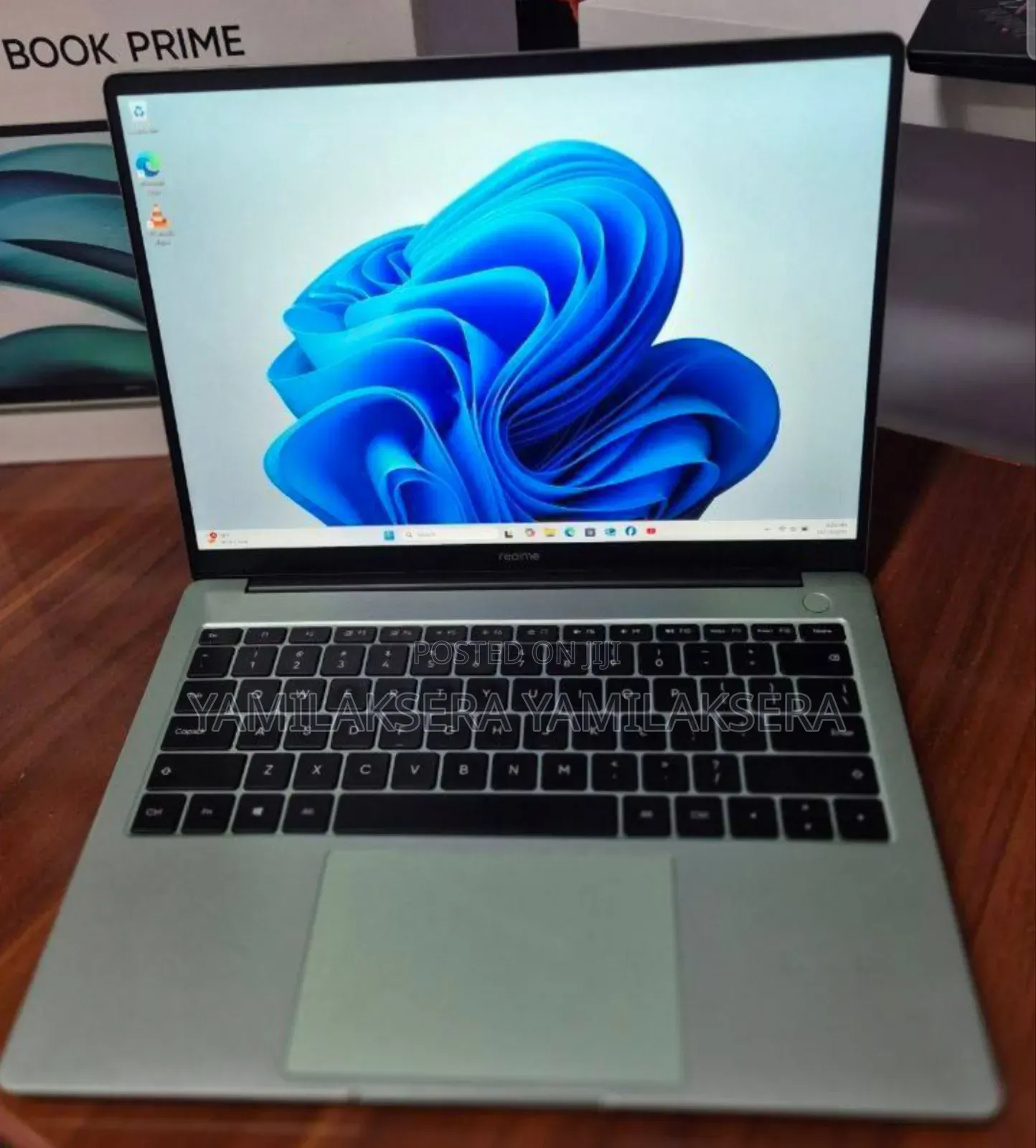 New Laptop 16GB Intel Core i5 SSD 512GB