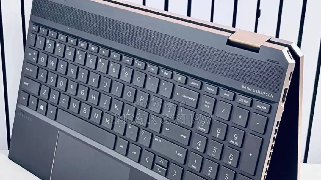 New Laptop HP Spectre X360 15 16GB Intel Core i7 SSD 1T