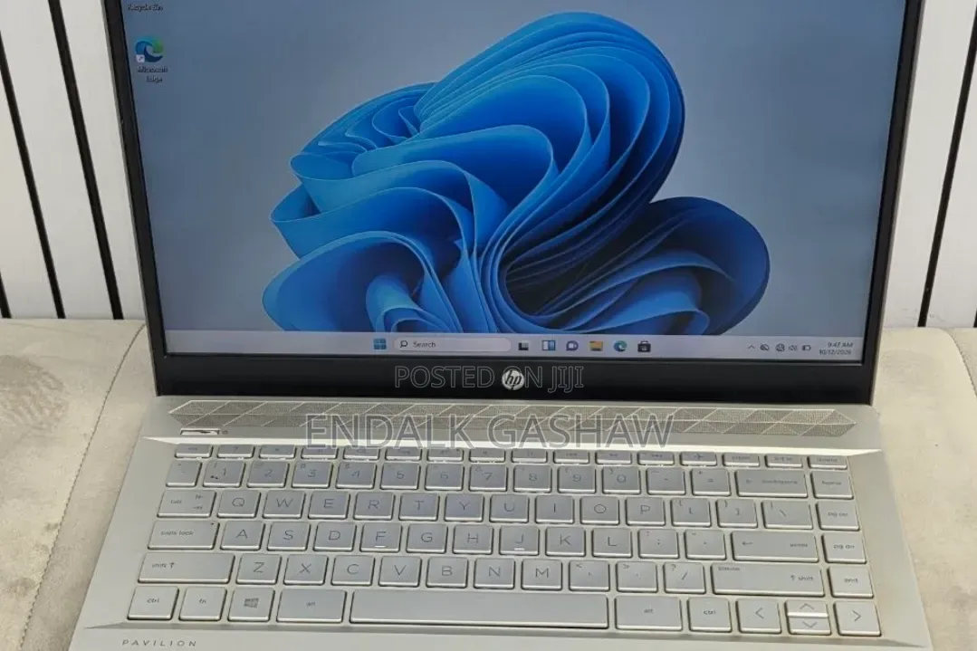 New Laptop HP Pavilion 14 16GB Intel Core i7 SSD 1T
