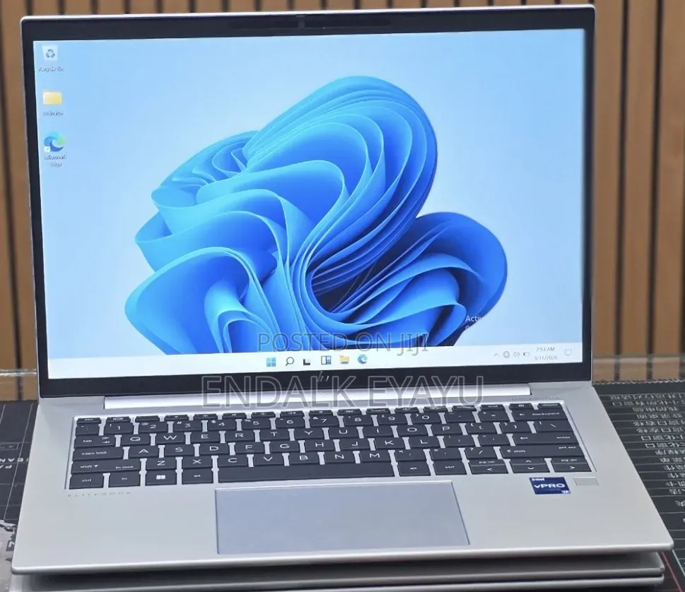 New Laptop HP EliteBook 840 G8 16GB Intel Core i7 SSD 512GB