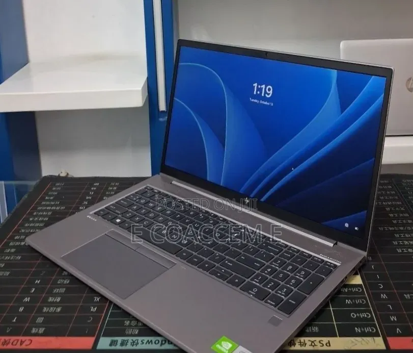 New Laptop HP ZBook Power G7 16GB Intel Core i7 SSD 512GB