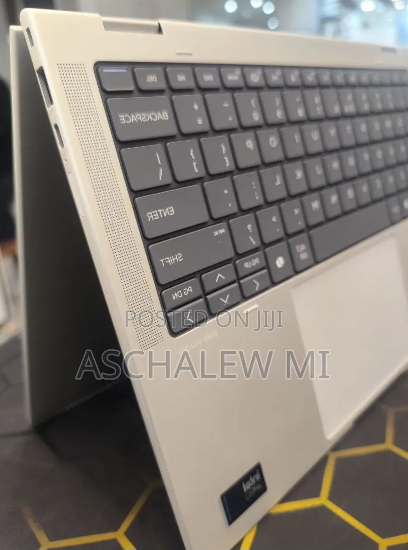 New Laptop HP EliteBook X360 1040 G11 32GB Intel Core Ultra 7 SSD 1T