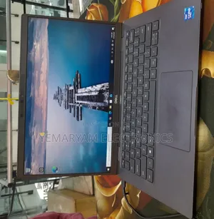 New Laptop Dell Latitude 7420 32GB Intel Core i7 SSD 512GB