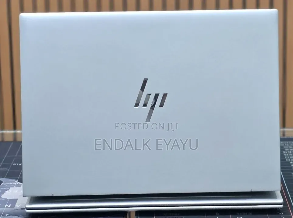 New Laptop HP EliteBook 840 G9 16GB Intel Core i7 SSD 512GB