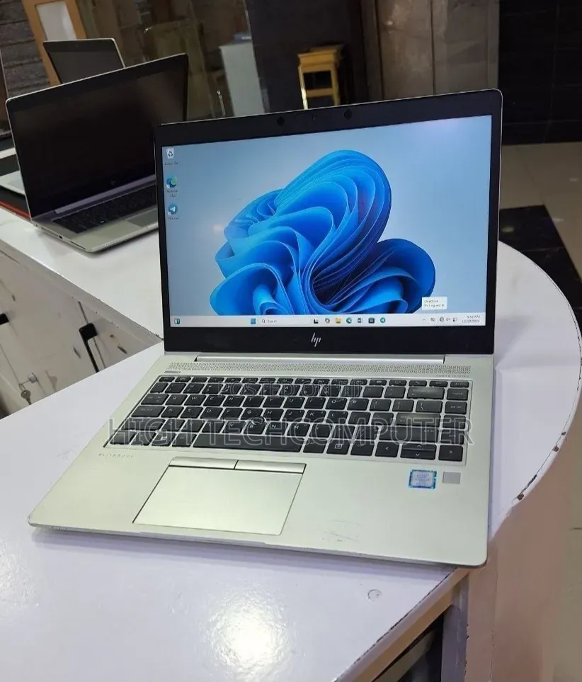 New Laptop HP EliteBook 840 G6 16GB Intel Core i7 SSD 512GB