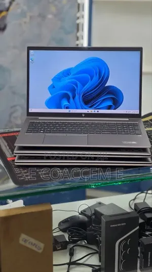New Laptop HP ZBook Fury 15 G8 16GB Intel Core i5 SSD 512GB