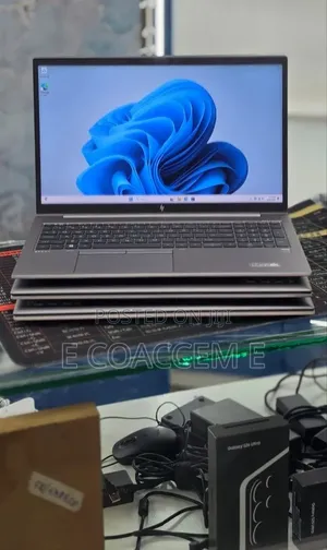 New Laptop HP ZBook Fury 15 G8 16GB Intel Core i5 SSD 512GB