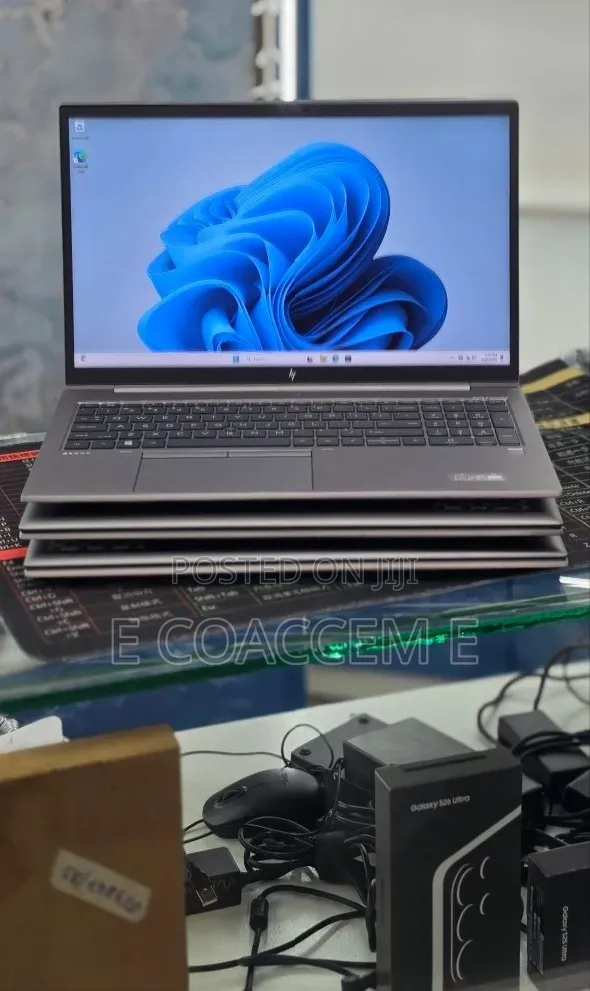 New Laptop HP ZBook Fury 15 G8 16GB Intel Core i5 SSD 512GB