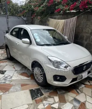 Suzuki Dzire 2022 Gray