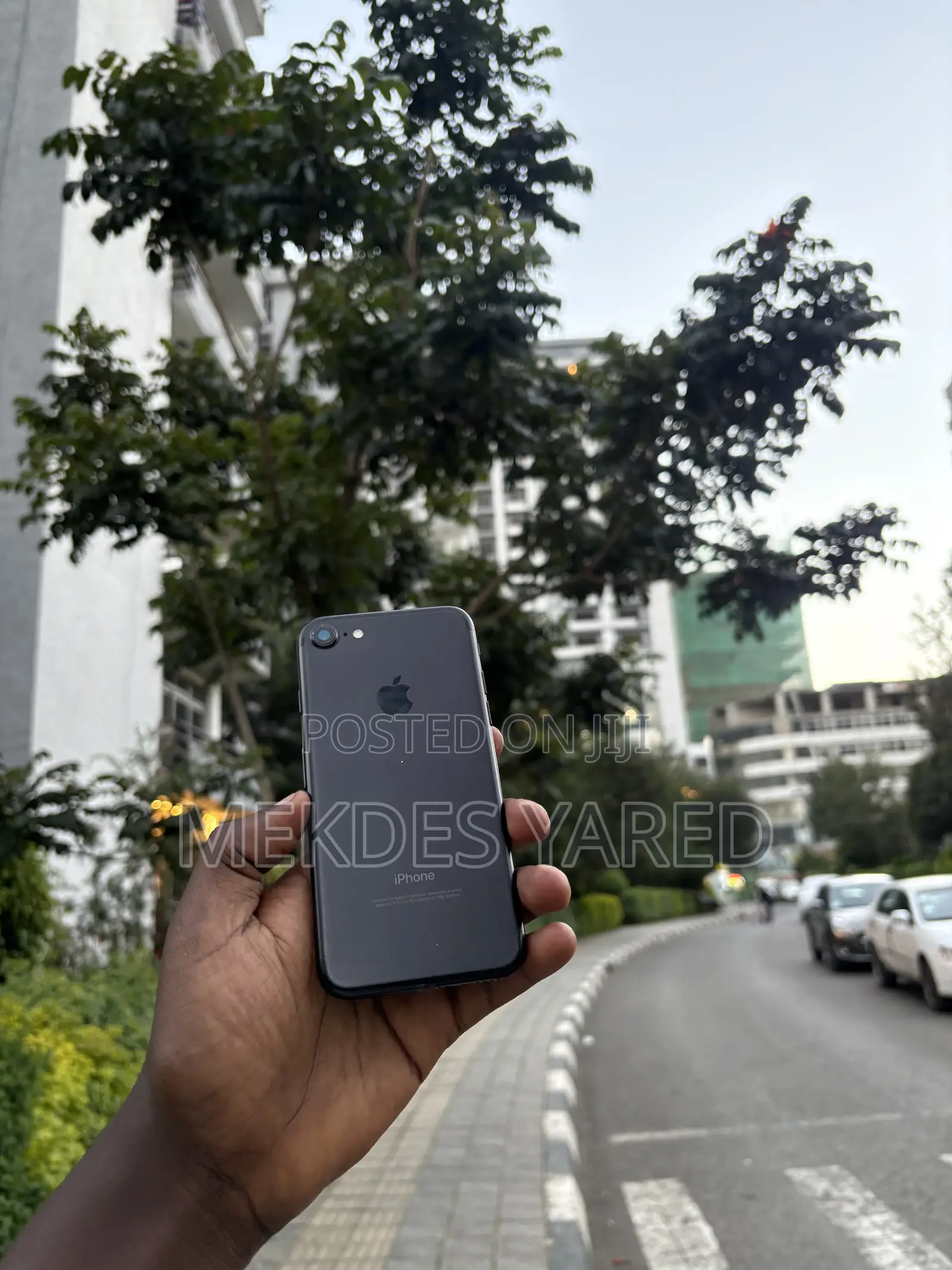 New Apple iPhone 7 32 GB Black