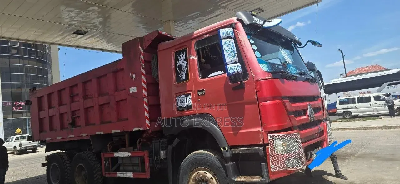 Sinotruck ፅድት ያለ