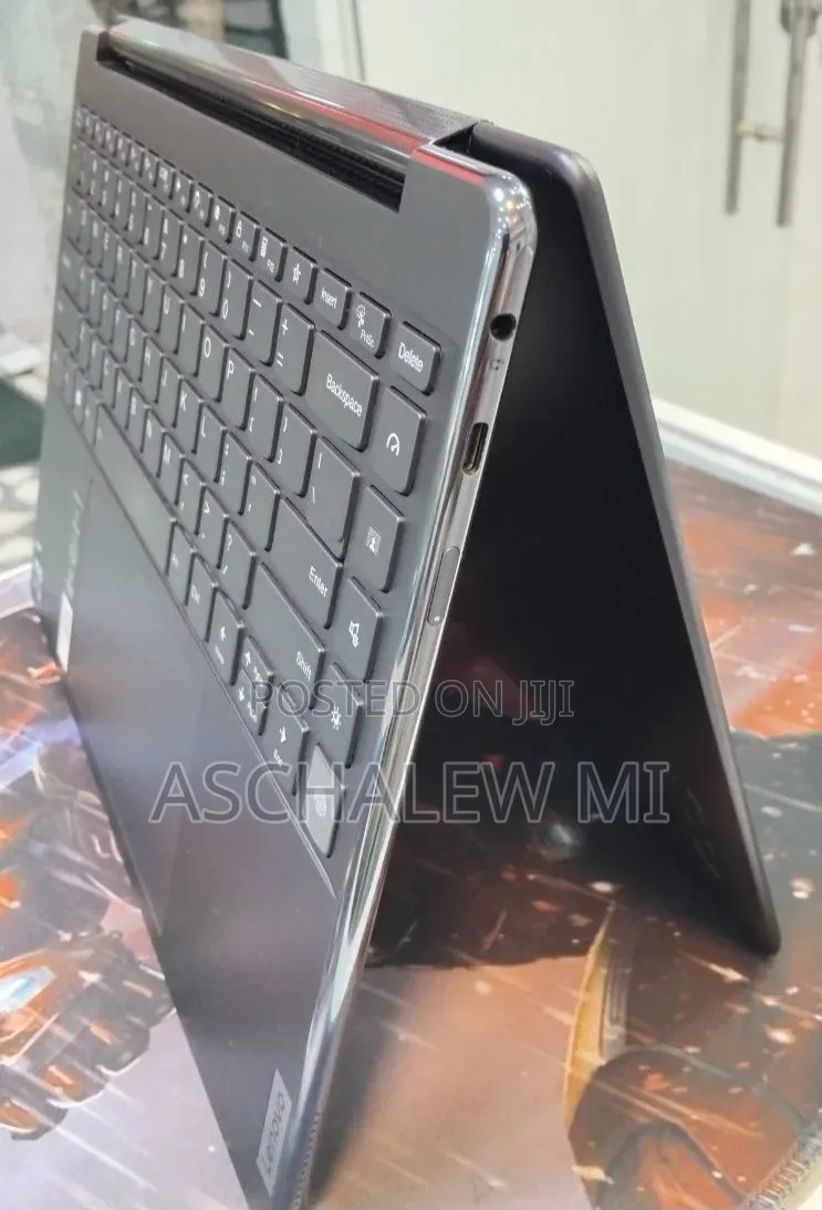 New Laptop Lenovo Yoga 9i 16GB Intel Core i7 SSD 1T