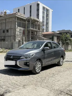 Mitsubishi Attrage 2022 Gray