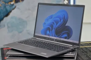 New Laptop HP ZBook 15 16GB Intel Core i5 SSD 512GB