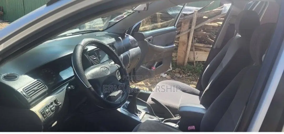 Toyota Corolla 2005 Silver