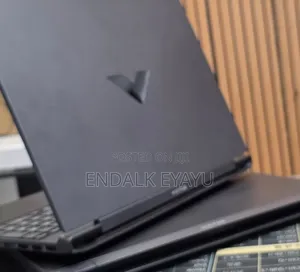 New Laptop HP Victus 15 8GB AMD Ryzen 5 SSD 512GB
