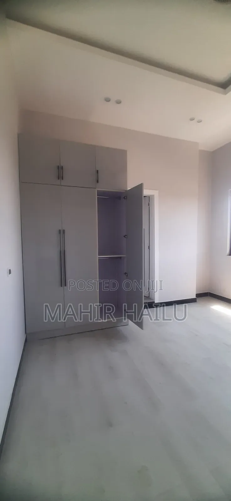 3bdrm Apartment in Gold, Bole for rent